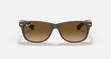 RB2132F New Wayfarer Classic