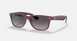 RB2132F New Wayfarer Classic
