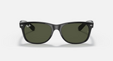 RB2132F New Wayfarer Classic