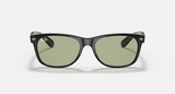 RB2132F New Wayfarer Classic