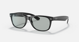 RB2132F New Wayfarer Classic